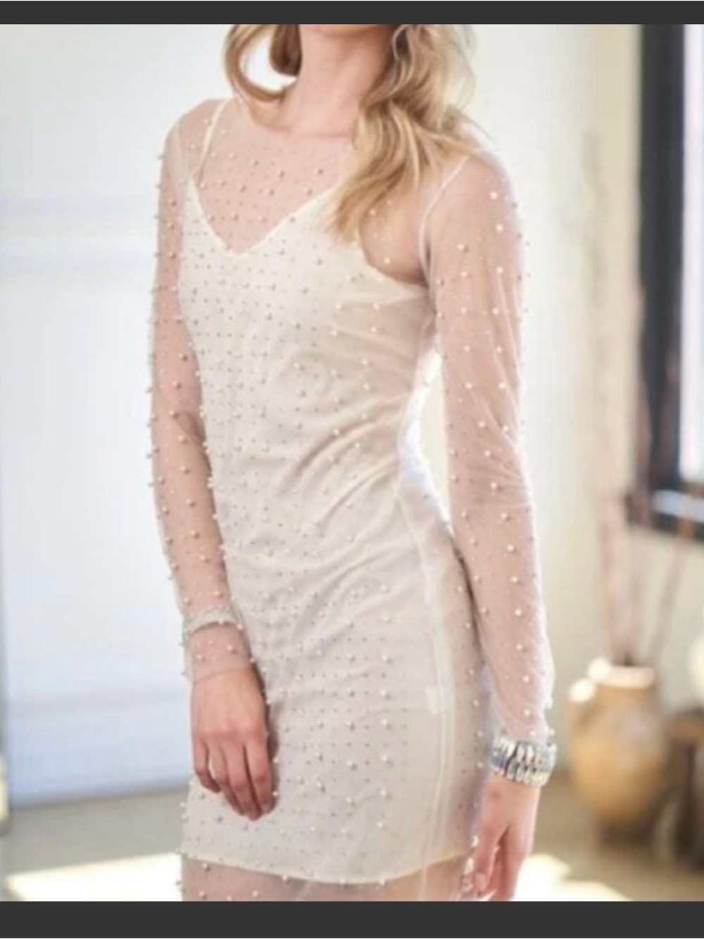 New Sheer Pearl-Embellished Long Sleeve Dress - crème large